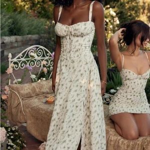 NWOT House of CB Carmen Garden bustier sundress corset midi dress floral green